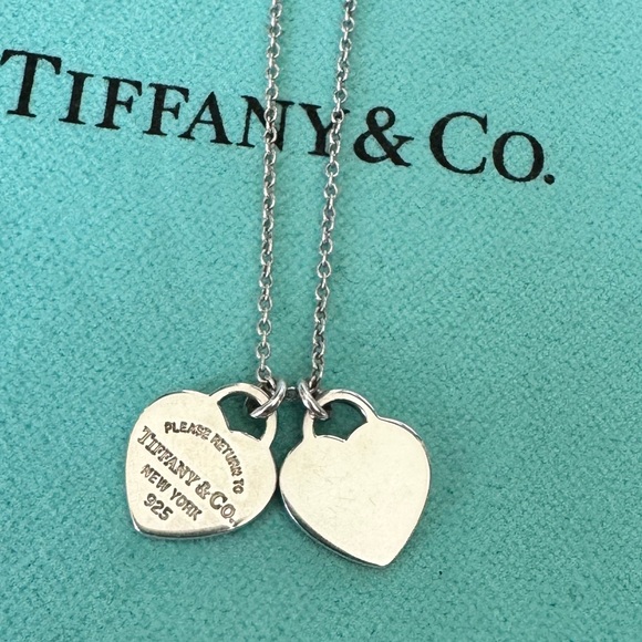 Tiffany & Co. Double Heart Chain Necklace or Choker 16” - Picture 4 of 7